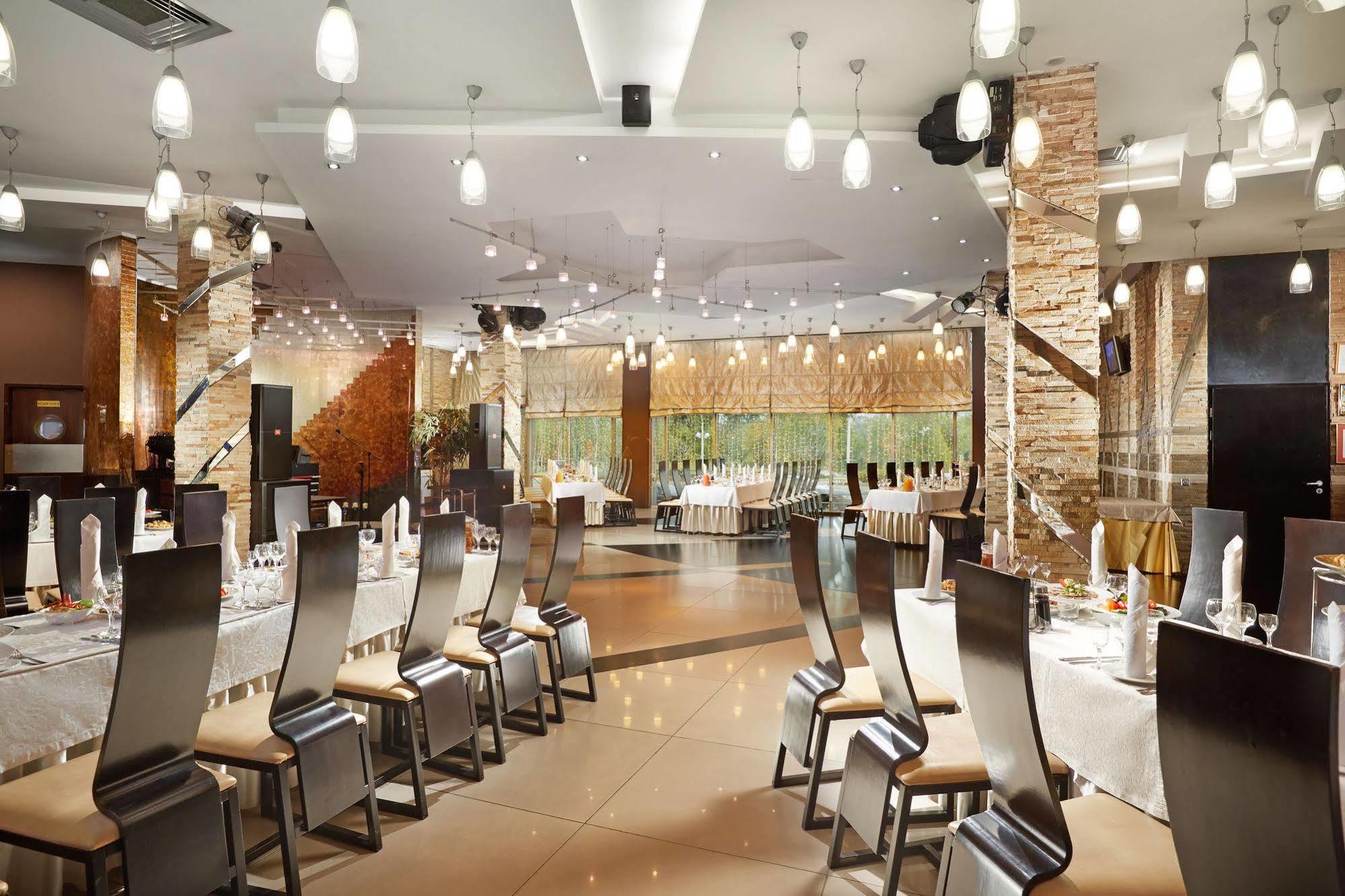 Victoria Hotel & Business Centre 민스크 외부 사진