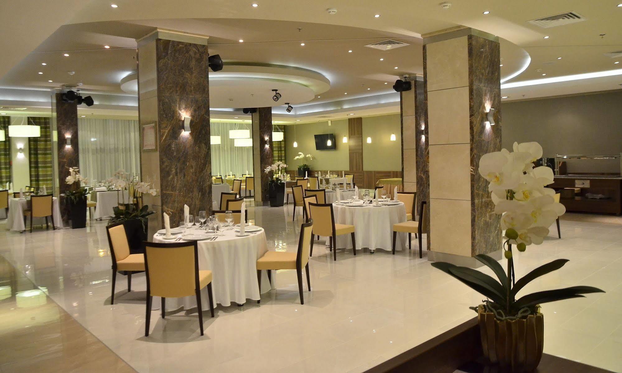 Victoria Hotel & Business Centre 민스크 외부 사진